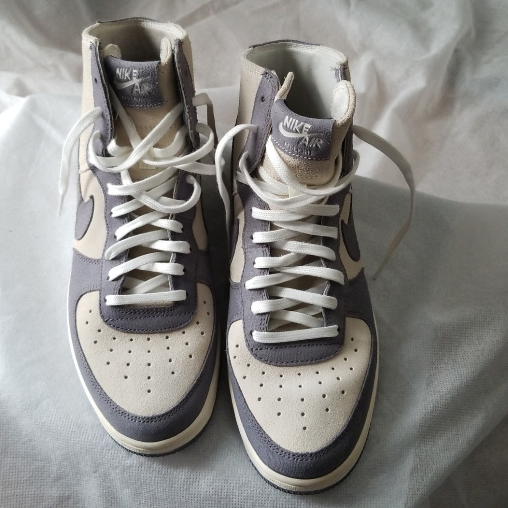 Suede Airforce 1 Sneakers